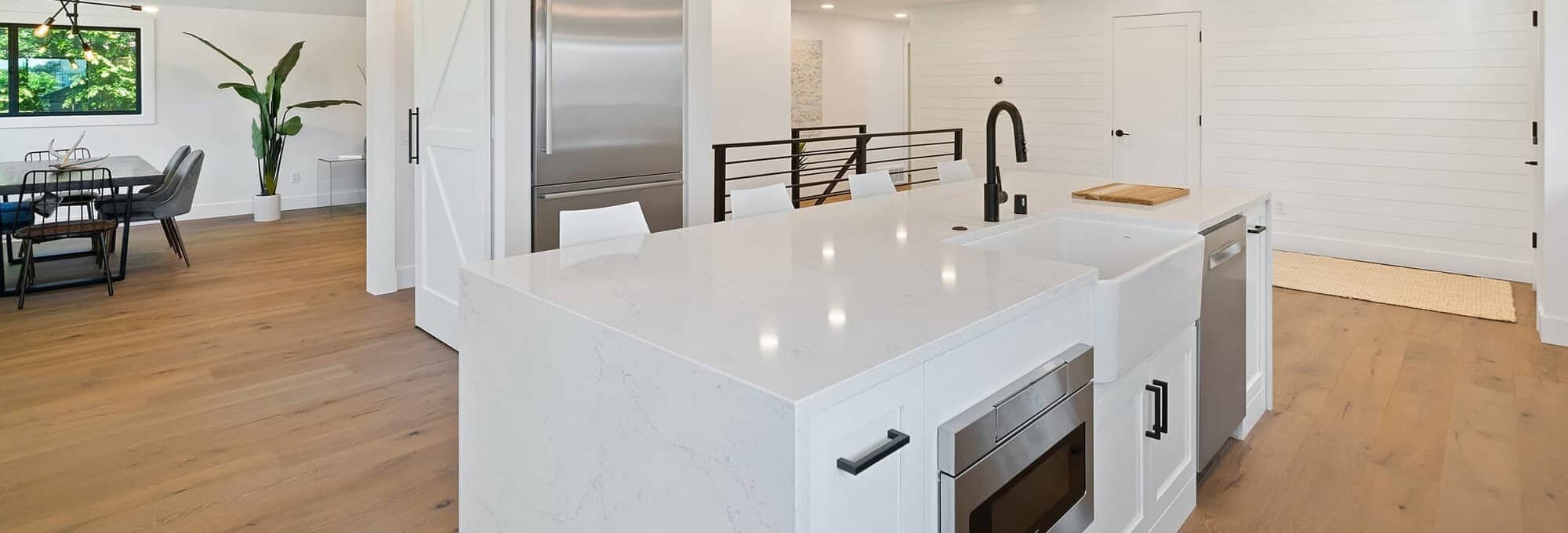 Flooring Installation from Custom Floor Covering Inc in Phoenix, AZ